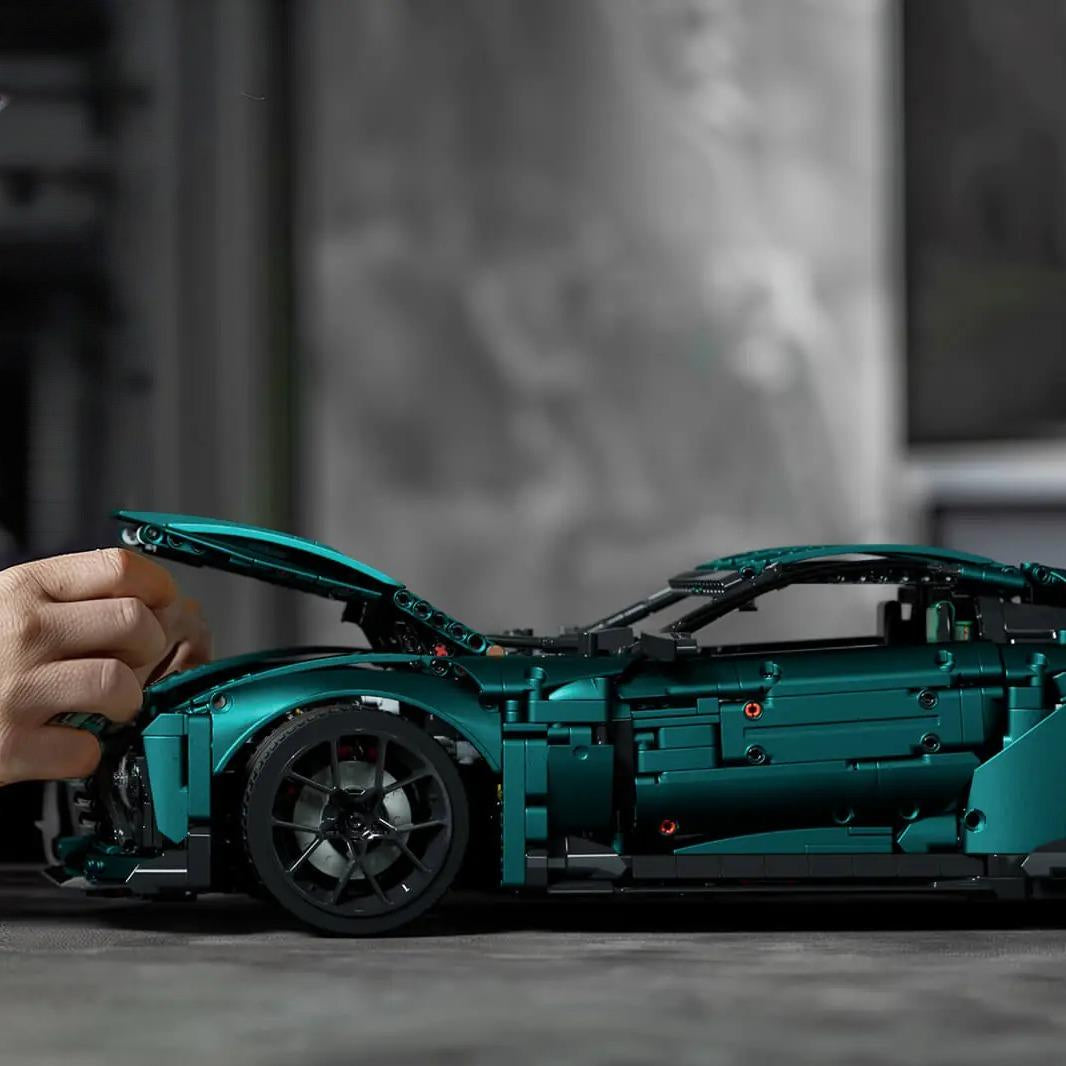 Aston Martin Valour | Nifeliz NF10268 - secundaire afbeelding 1
